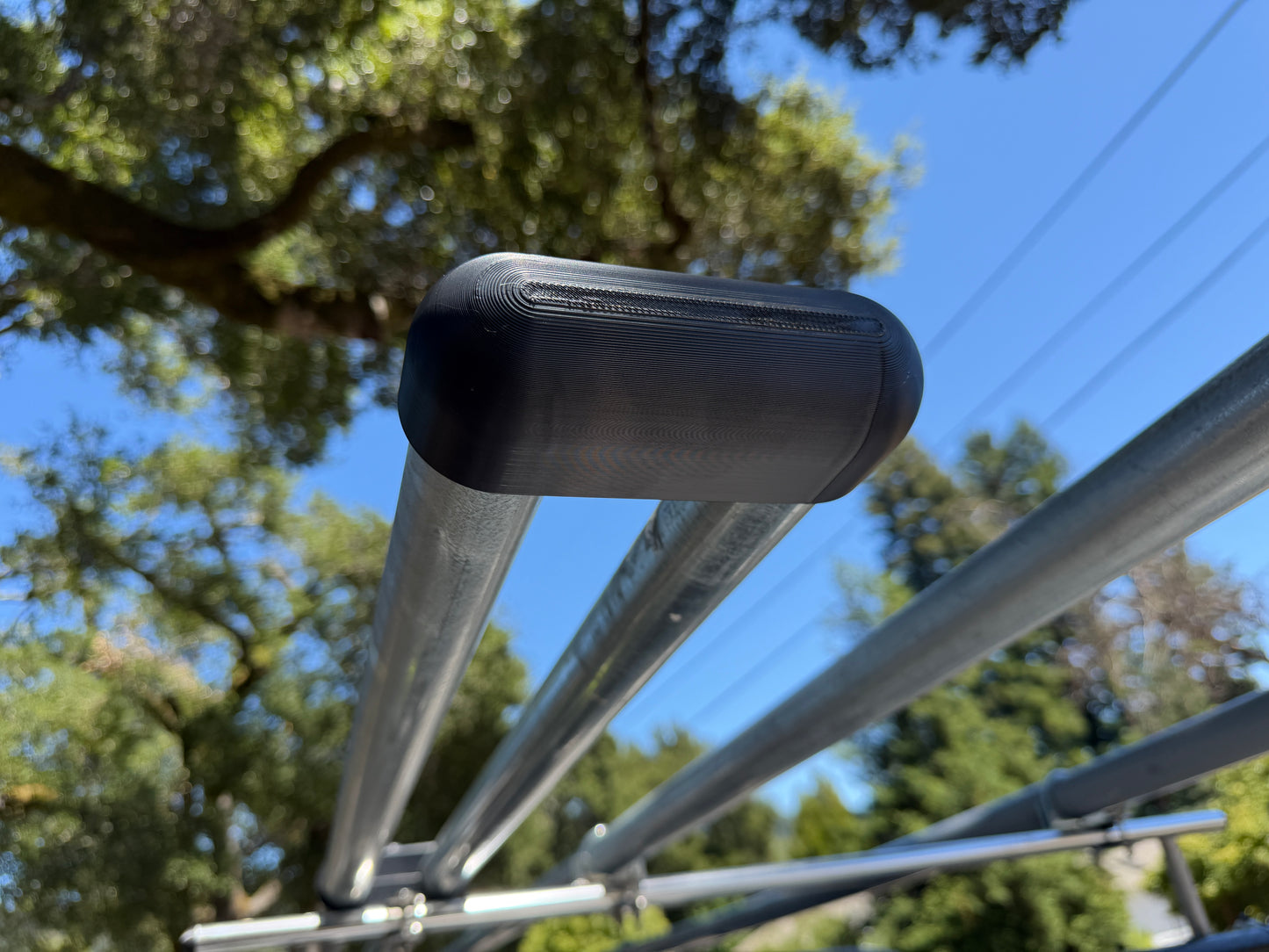 Double Rod Locking Carrier
